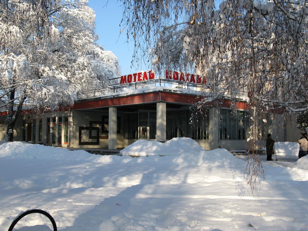 Motel Poltava Eksteriør bilde